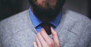 huile de ricin trou de barbe